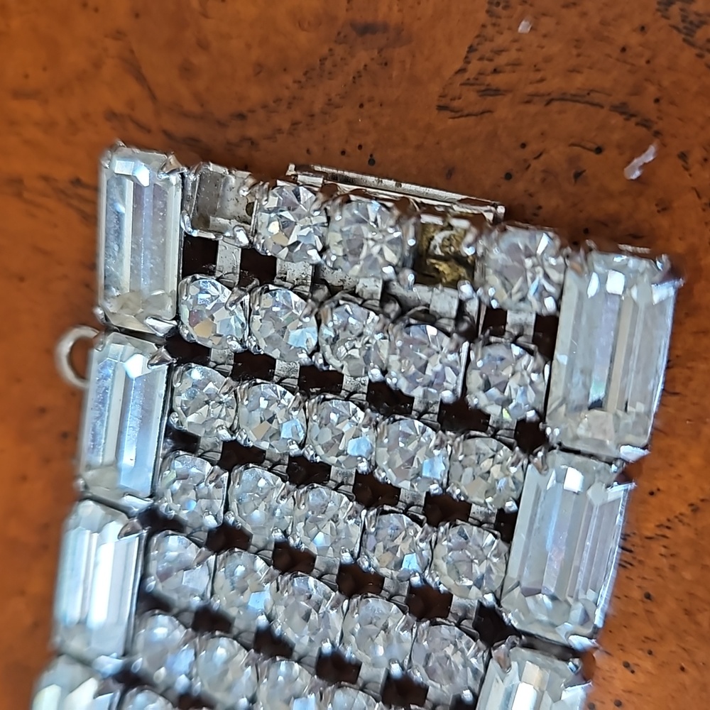 Vintage Rhinestone Bracelet - Picture 5 of 6
